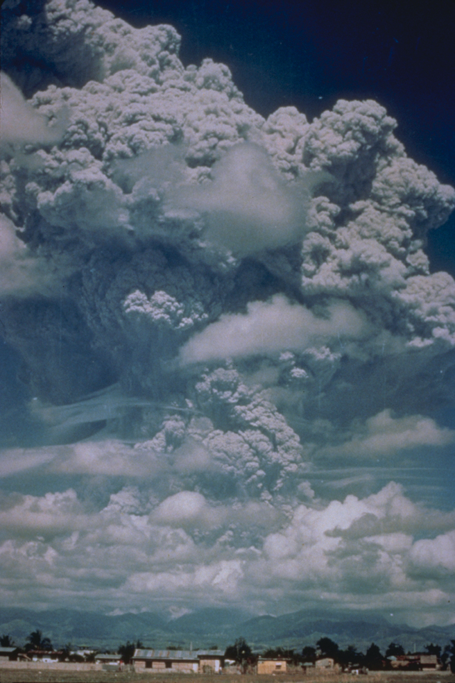 fig 2 Eruption_of_Mount_Pinatubo,_June_12,_1991_noaa